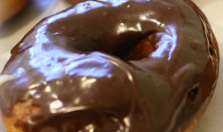 THE-BEST-Homemade-CHOCOLATE-glazed-DONUTS